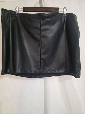 Divided Black Faux Leather Mini Skirt